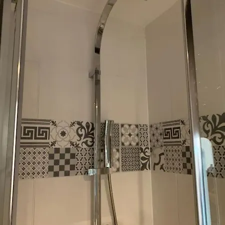 Terra Nova Apartment